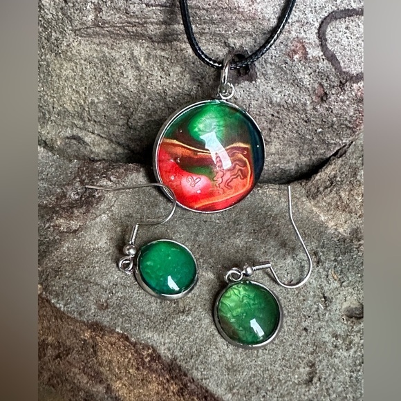 Vibrant Multicolor Pendant and Earring Set Handmade Jewelry Acrylic Paint 4175 - Picture 3 of 12